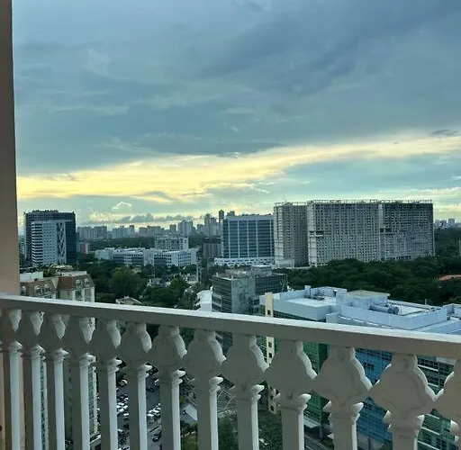 Cozi Venice Luxury Residences Mckinley Bgc With Pool * Manila
