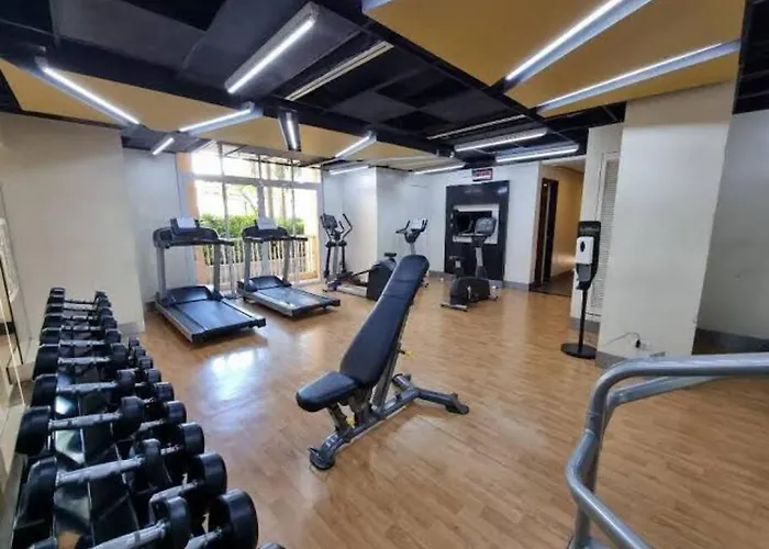 Cozi Venice Luxury Residences Mckinley Bgc With Pool Apartment